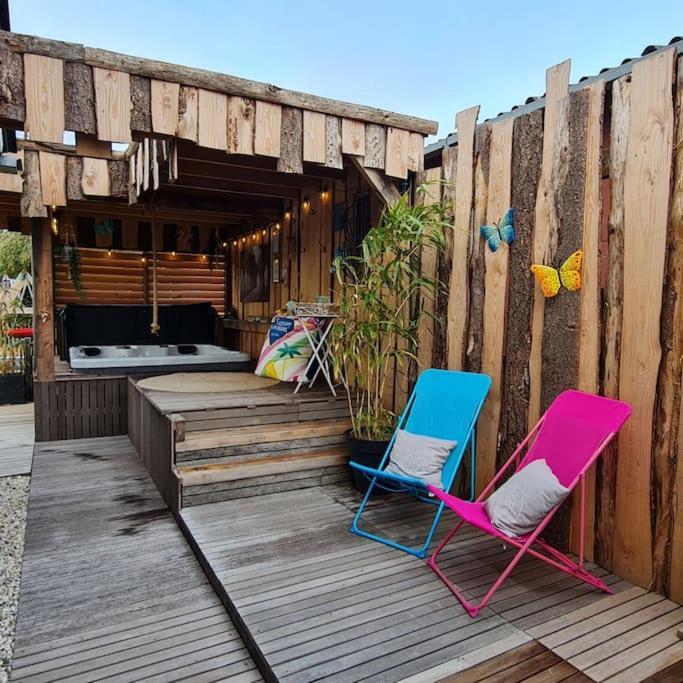 Wellness Chalet Met Jacuzzi, Sauna, Omheinde Tuin, Sint-Annaland Exterior foto